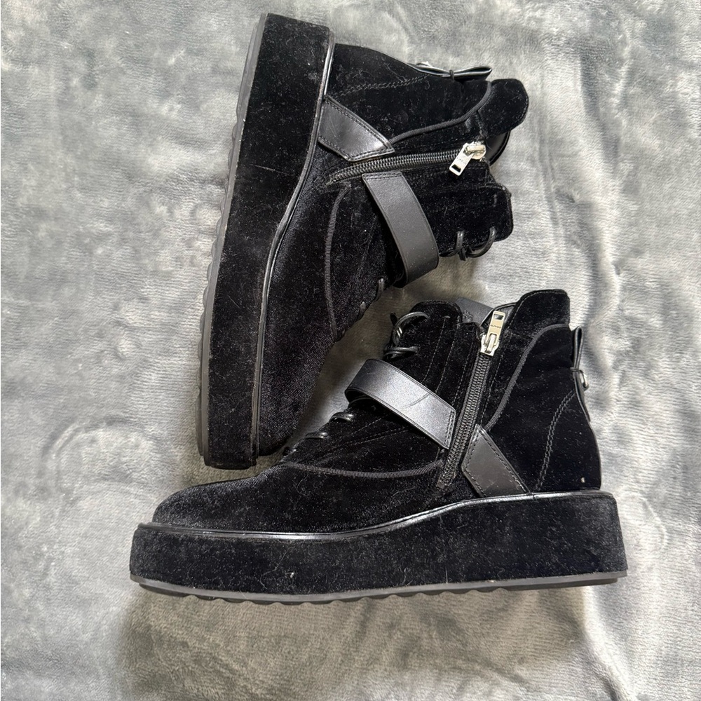 Coach x Tabitha Simmons Black Velvet Platform Moto Boots Women’s 7B Rare Collab - Picture 3 of 10